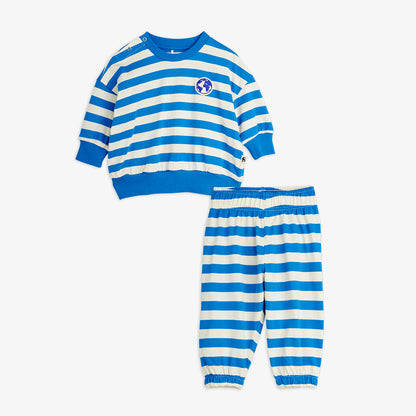 Conjunto tierra bebe a rayas delantera