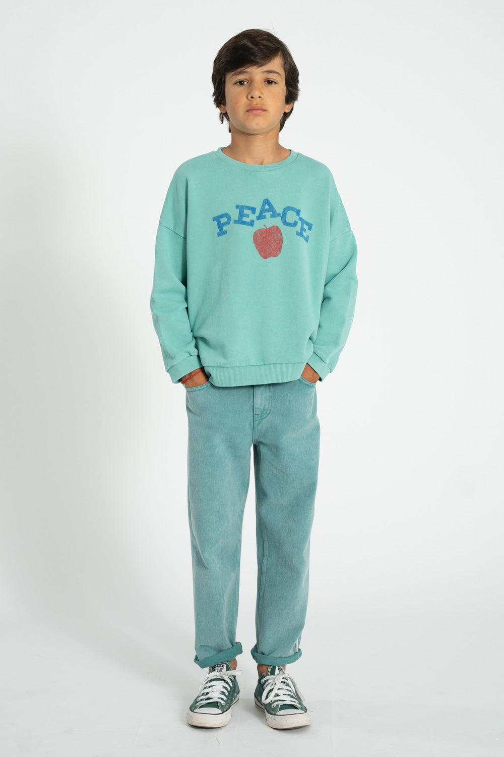 Sudadera turquesa con estampado peace conjunto delantera 2