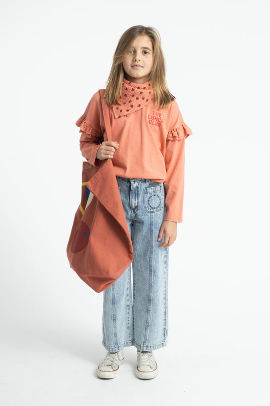 Parte trasera de pantalón acampanado de niña azul claro con denim lavado de piupiuchick.
