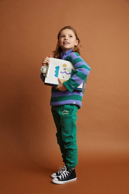 Vista alternativa de pantalón de niño verde Master Piece de Sproet & Sprout.